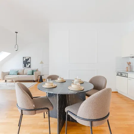 Hakuna Eli Penthouse Terrace Cityview Грац